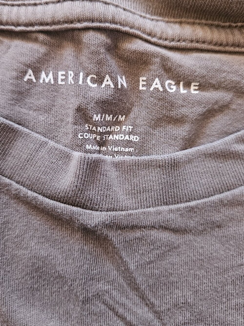 Soft! Men's American EAgle Outfitters Khaki cotton short sleeve Tee - Medium - Picture 2 of 3